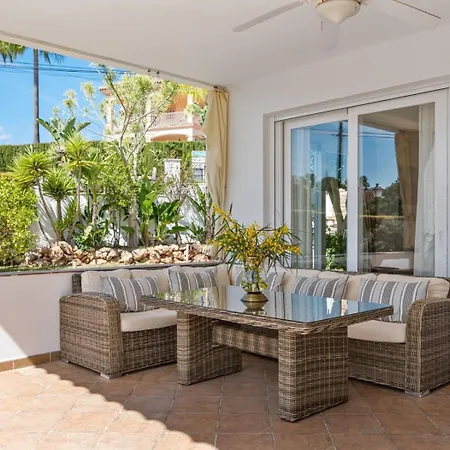 Four Bdr House Ema Elviria *